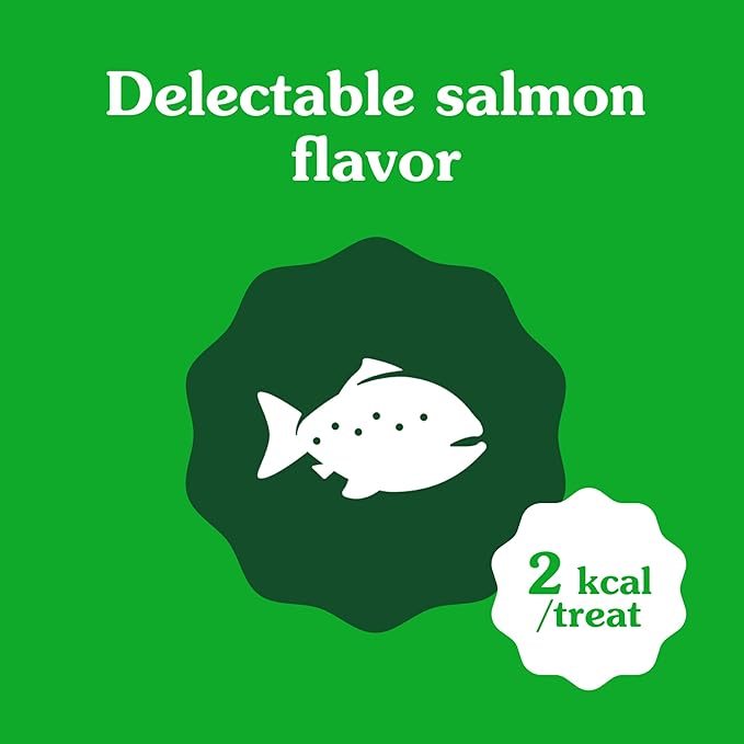 Greenies Feline Smartbites Skin & Fur Health Crunchy and Soft Cat Treats, Salmon Flavor, 4.6 oz. Pack