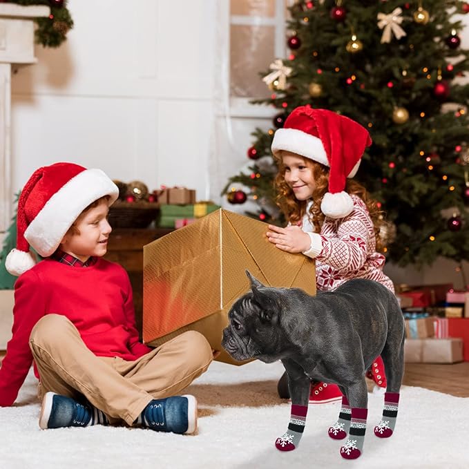 BEAUTYZOO Christmas Winter Anti-Slip Dog Socks with Grips Traction Control for Small Medium Large Dogs, Non Skid Indoor Double Side Pet Paw Protector for Hardwood Floor Wear, Snowflake M