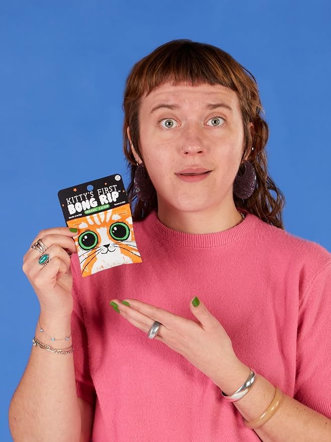 Blue Q Kitty's First Bong Rip Catnip Cat Toy. Premium Organic Catnip Grown in The USA, 100% Cotton Pouches, Kitty Graphics Sure to Delight Every Cat-Keeper.