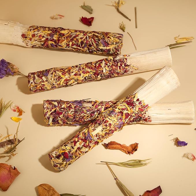 Abizoo Natural Rabbit Chew Toys,10 Sticks Sweet Bamboo Sticks for Rabbits with Petals,Bunny Chew Toys for Guinea Pig,Chinchilla,Hamster Treats Pet Wood Chews Snack Healthy Small Animals Toys for Teeth